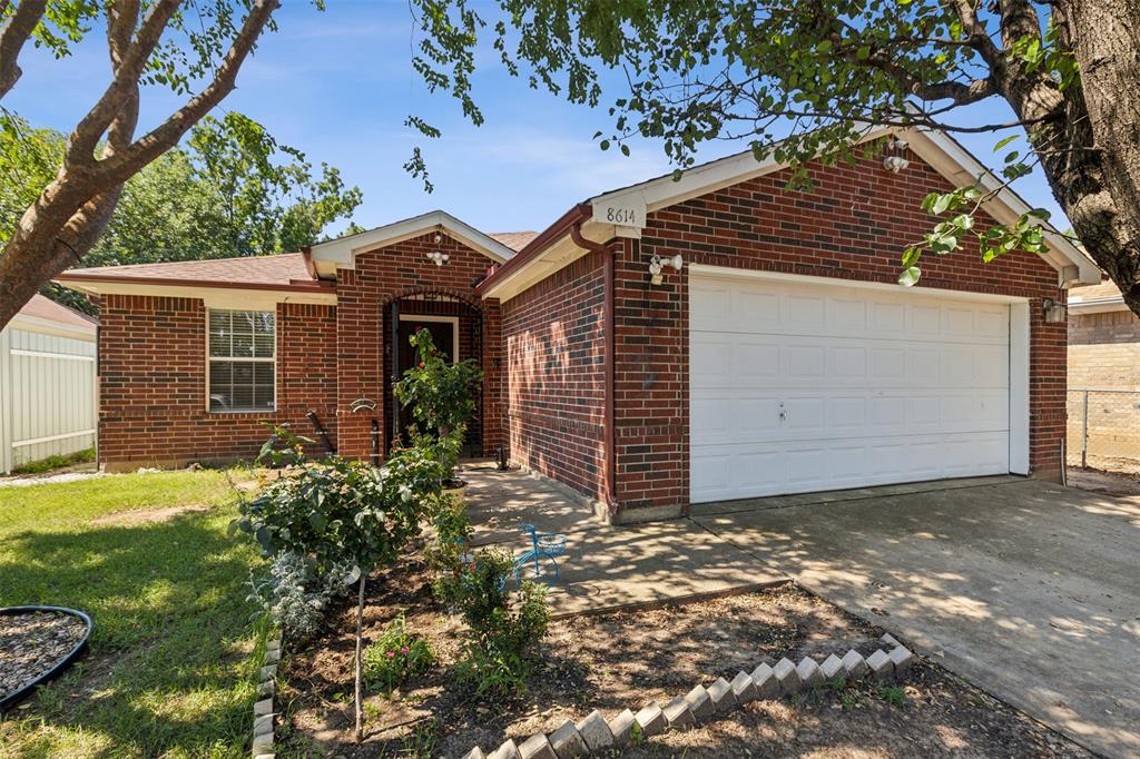 8614 Torreon Court Property Photo 1