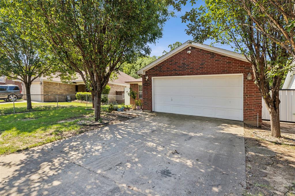 8614 Torreon Court Property Photo 5