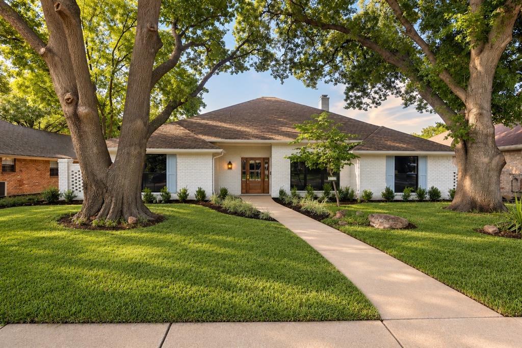 9228 Windy Crest Drive Property Photo 1