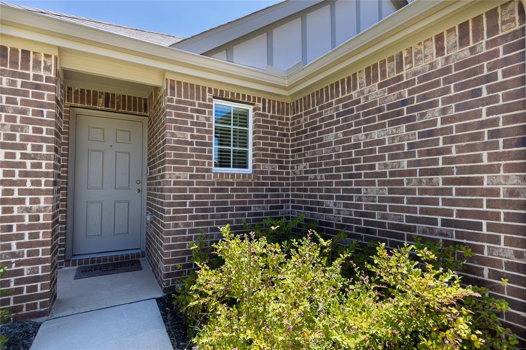 1137 Takeoff Avenue Property Photo 3