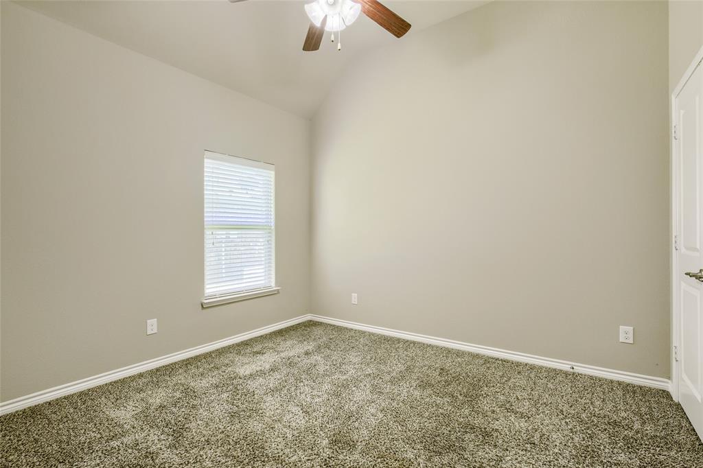 2400 Sabine Circle Property Photo 20