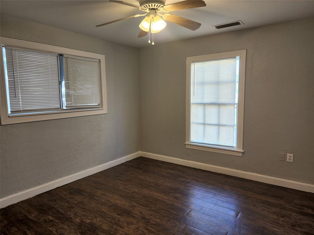 3249 S 11th Street Property Photo 7
