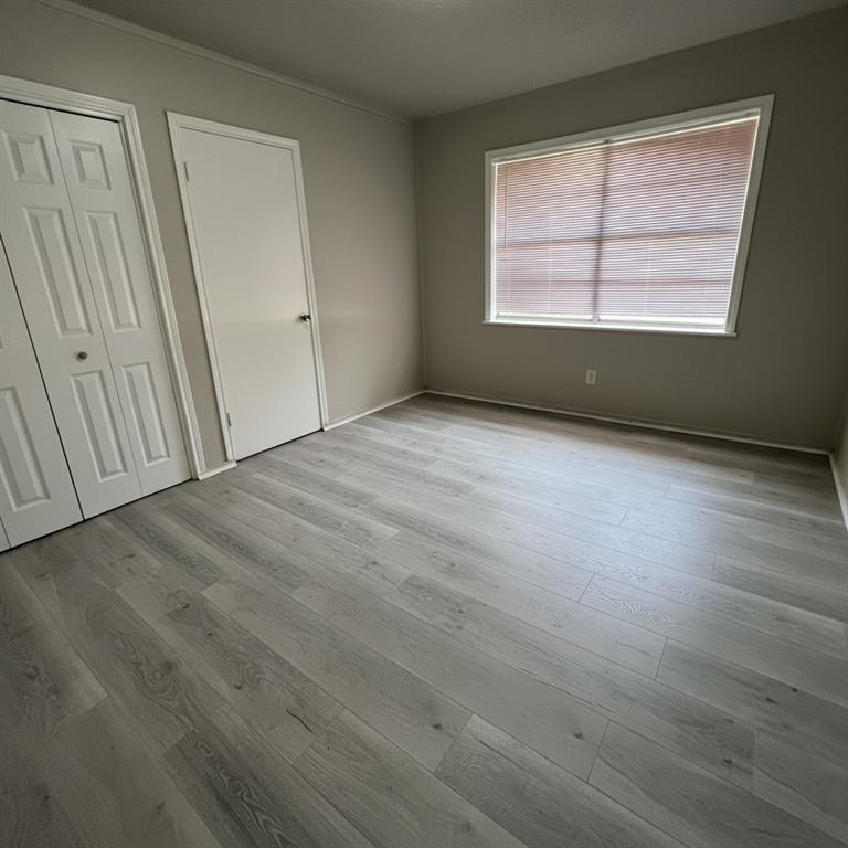403 Montgomery Street Property Photo 9