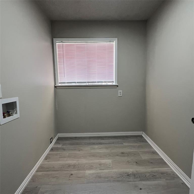 403 Montgomery Street Property Photo 13