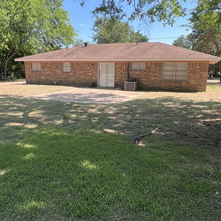 403 Montgomery Street Property Photo 15