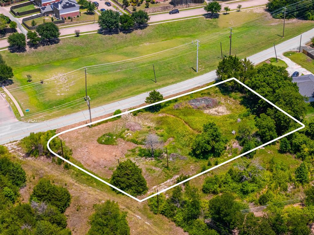 916 Mckenzie Road Property Photo 4