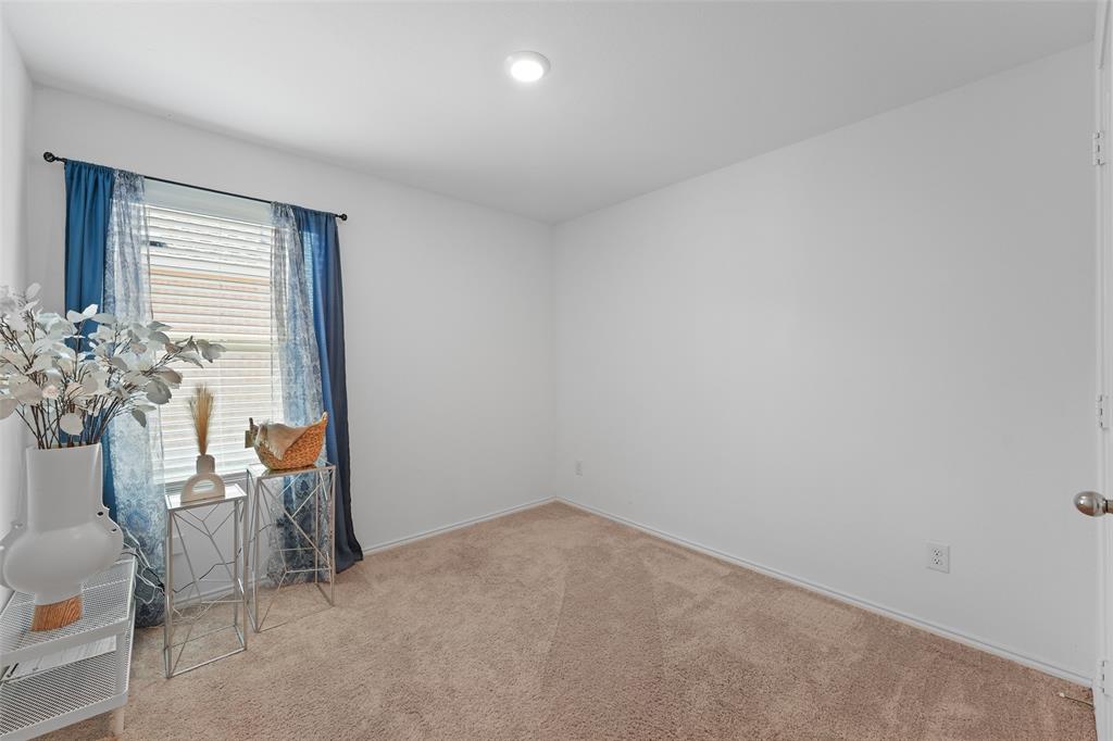 1606 Deerchase Drive Property Photo 22