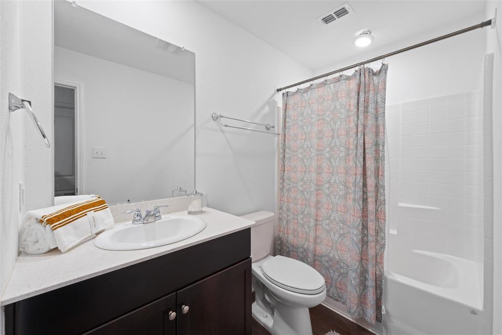 1606 Deerchase Drive Property Photo 24