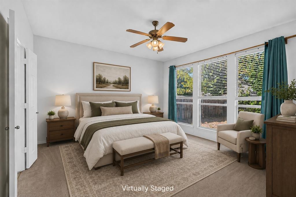 504 Hampton Court Property Photo 14
