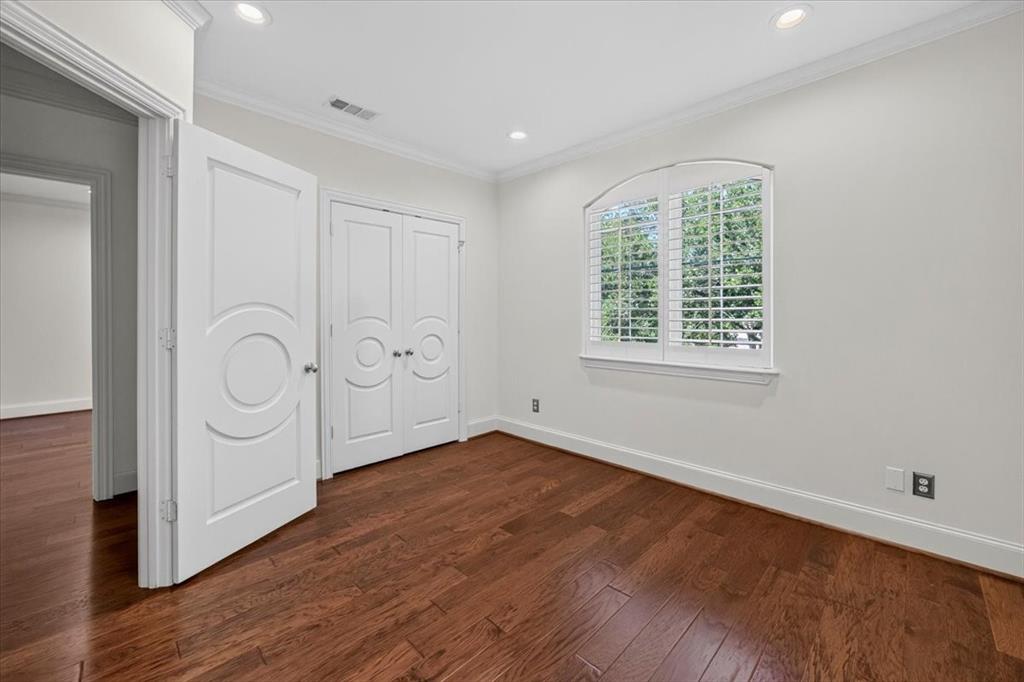 4801 Collinwood Avenue Property Photo 26