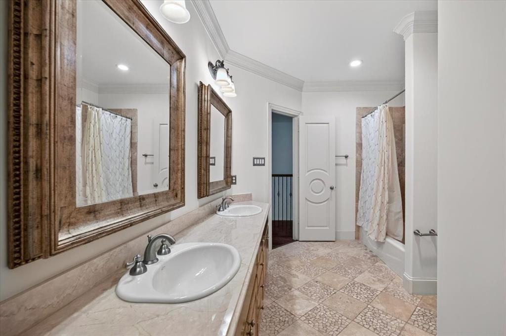 4801 Collinwood Avenue Property Photo 28
