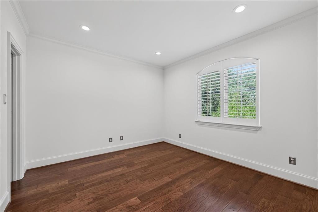 4801 Collinwood Avenue Property Photo 29