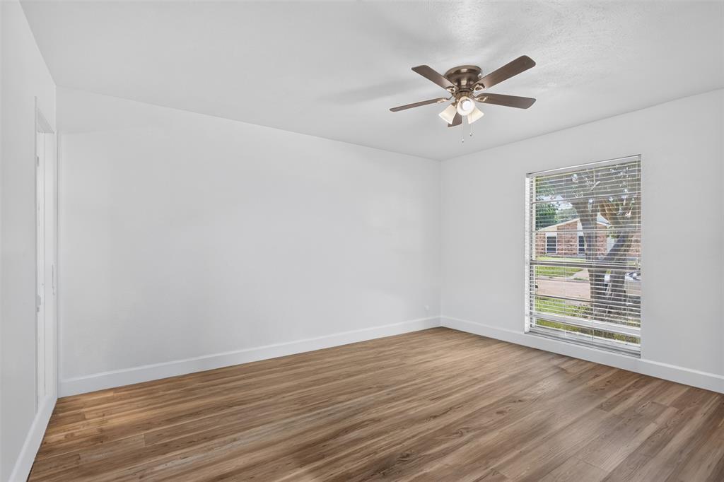9009 Willowbrook Drive Property Photo 7