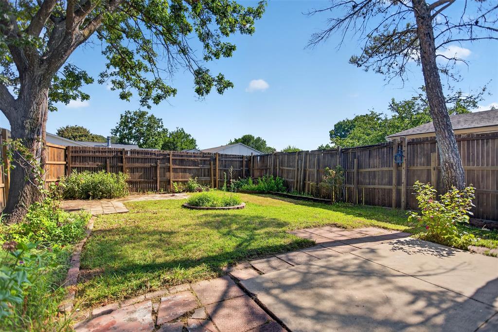 9009 Willowbrook Drive Property Photo 14