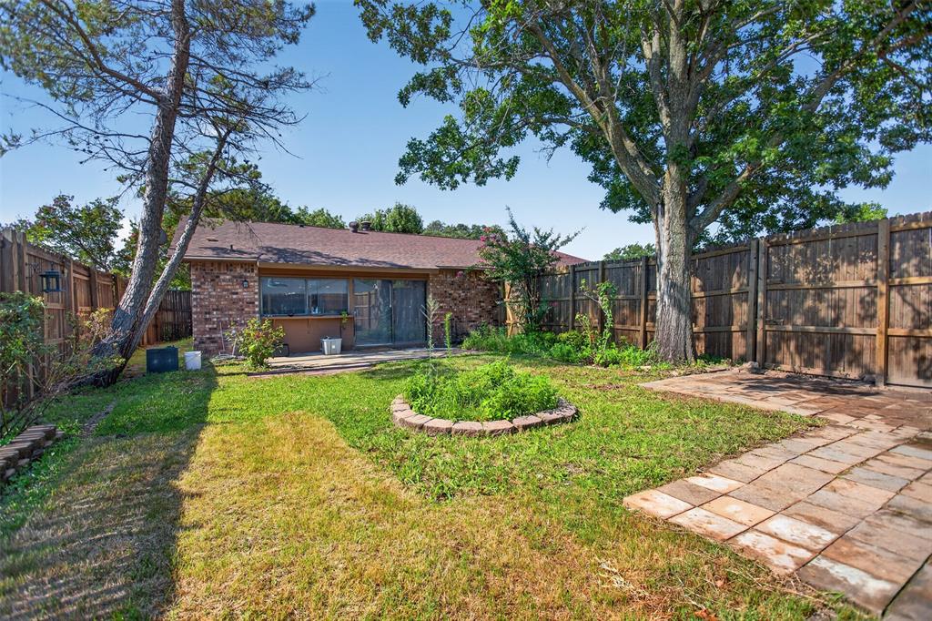 9009 Willowbrook Drive Property Photo 15