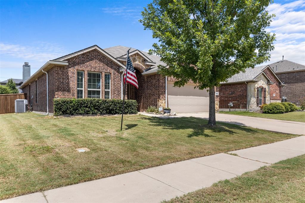 404 Marquette Drive Property Photo 1