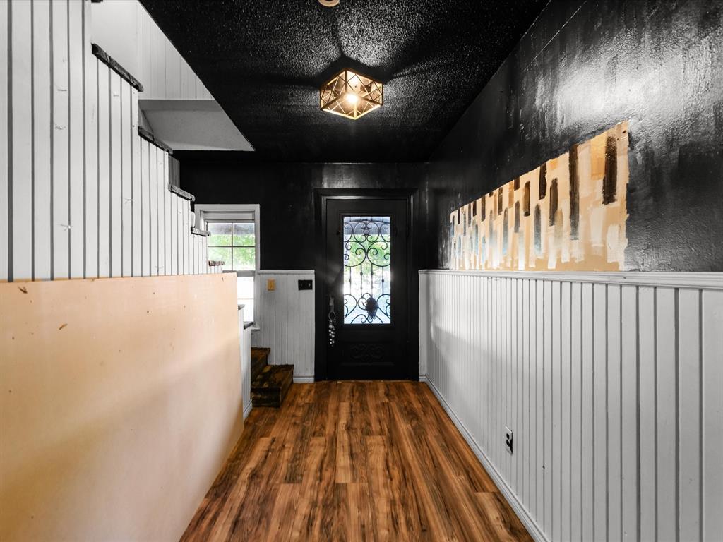 1829 W Lake Shore Drive Property Photo 10