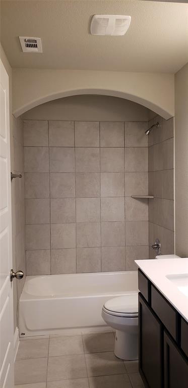 4925-4927 Sanger Circle Drive Property Photo 14