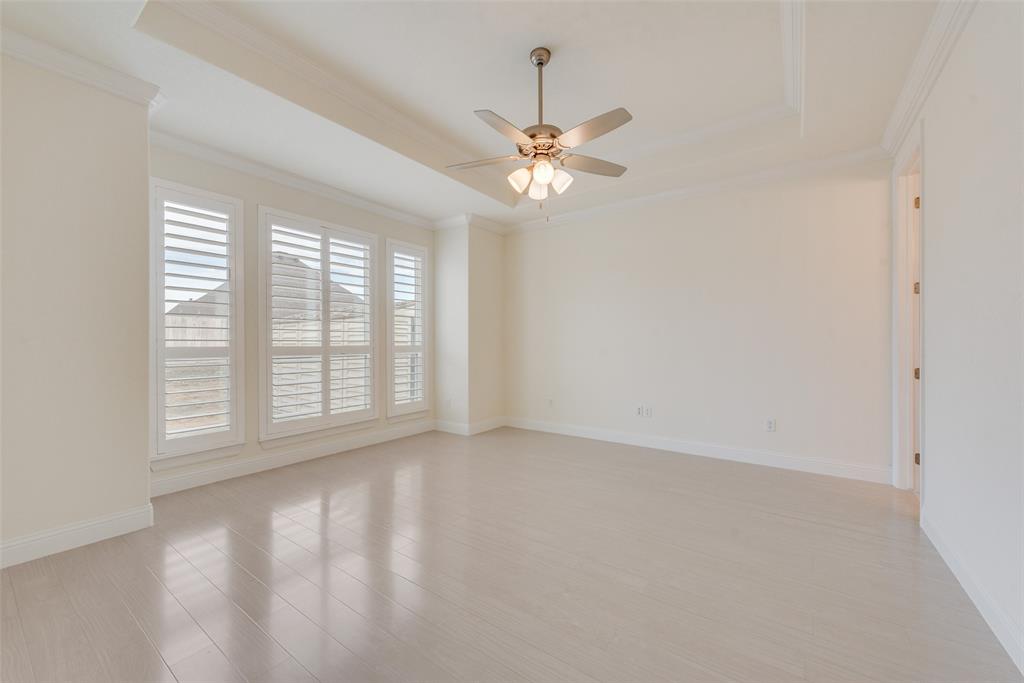 1424 Silent Springs Drive Property Photo 28