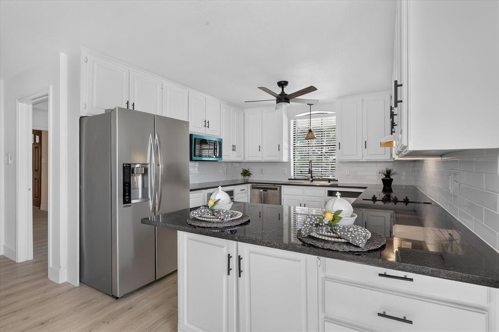1101 British Boulevard Property Photo 18