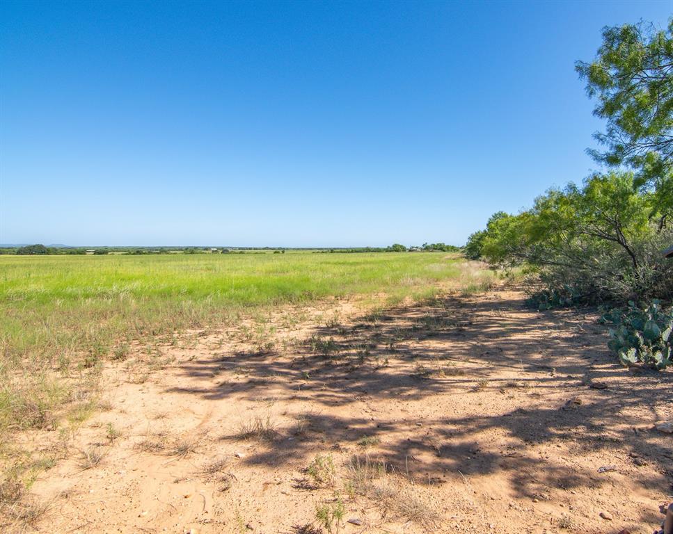 6187 Fm 586a S Property Photo 3