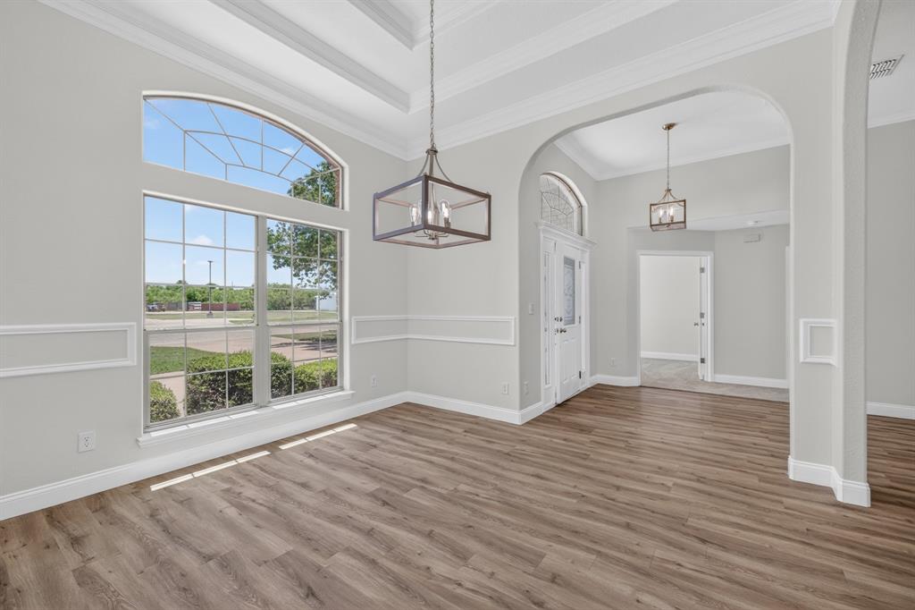 3518 Silver Oaks Drive Property Photo 4