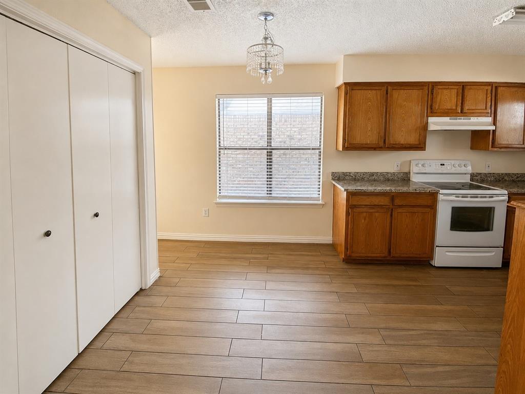 530 Rawls Circle Property Photo 3