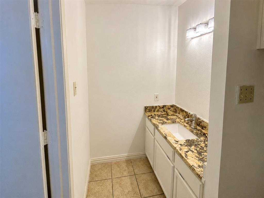530 Rawls Circle Property Photo 6