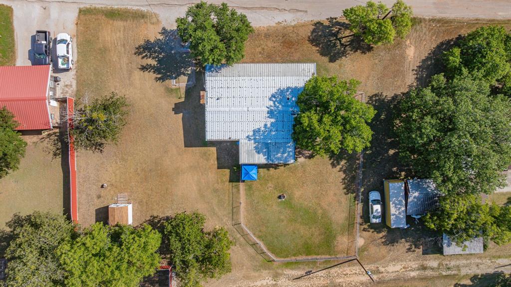 609 E Labadie Avenue Property Photo 23