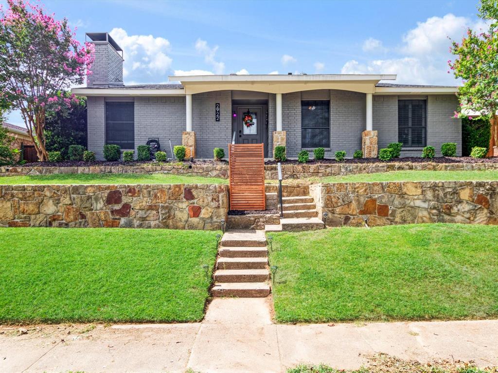 2922 Spring Brook Drive