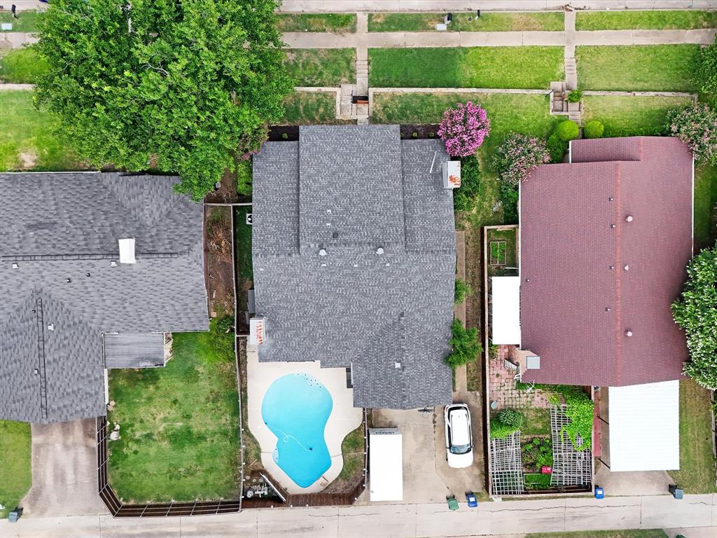 2922 Spring Brook Drive Property Photo 36