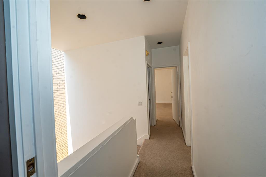 2818 Welborn Drive 9 Property Photo 16