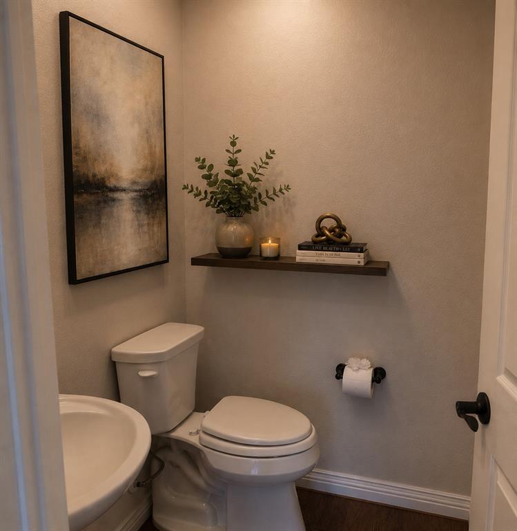 8908 Crestview Property Photo 8