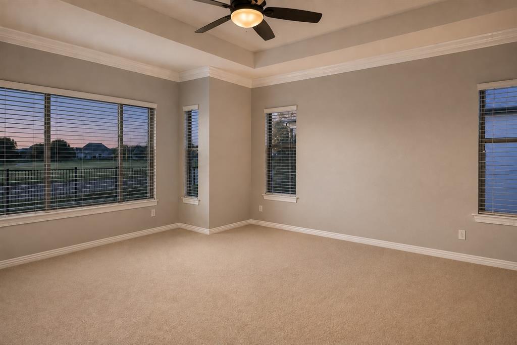 8908 Crestview Property Photo 11