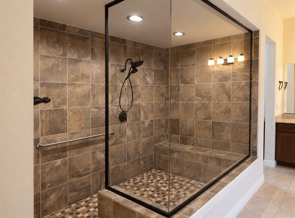 8908 Crestview Property Photo 13