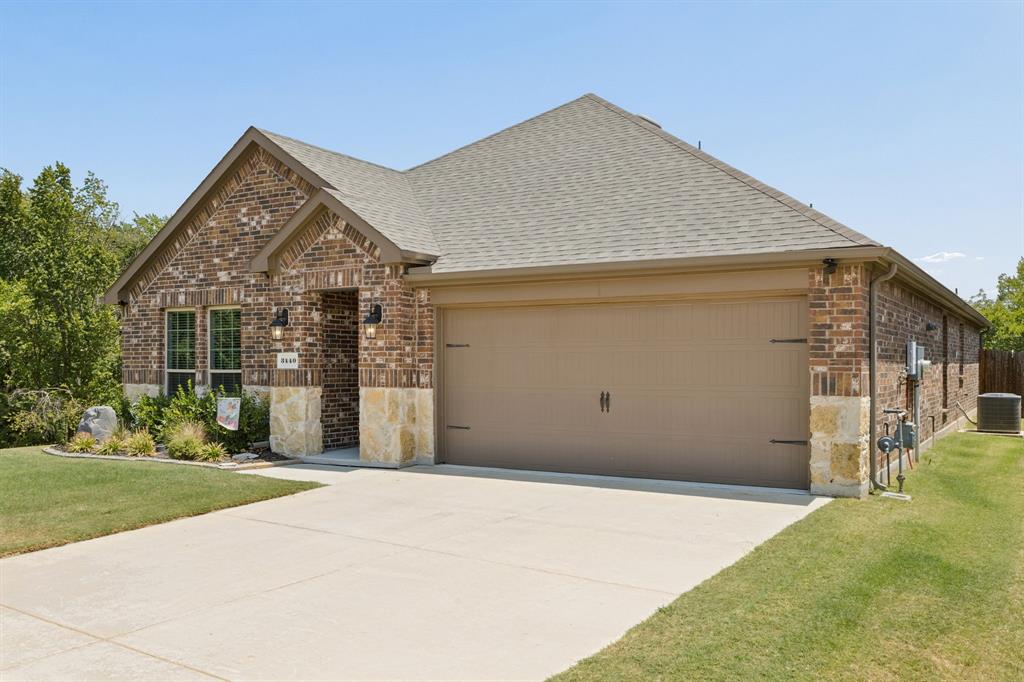 3440 Brady Starr Drive Property Photo 2