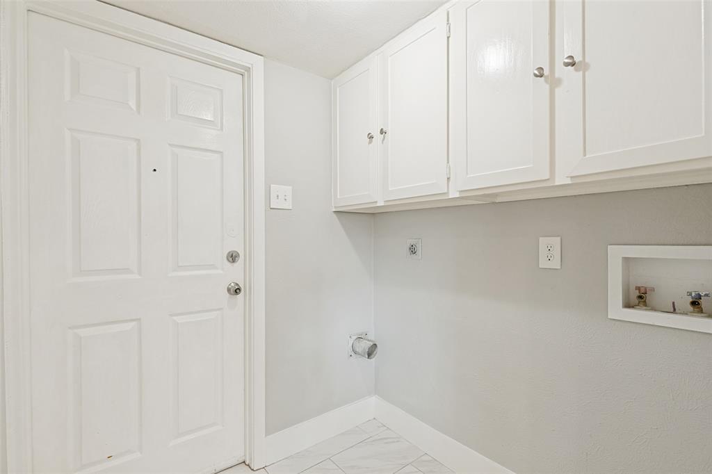 2114 Wheaton Drive Property Photo 13