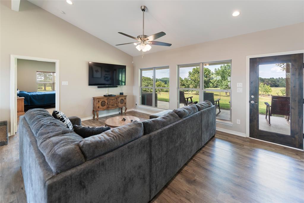 6774 Fm 2888 Property Photo 11