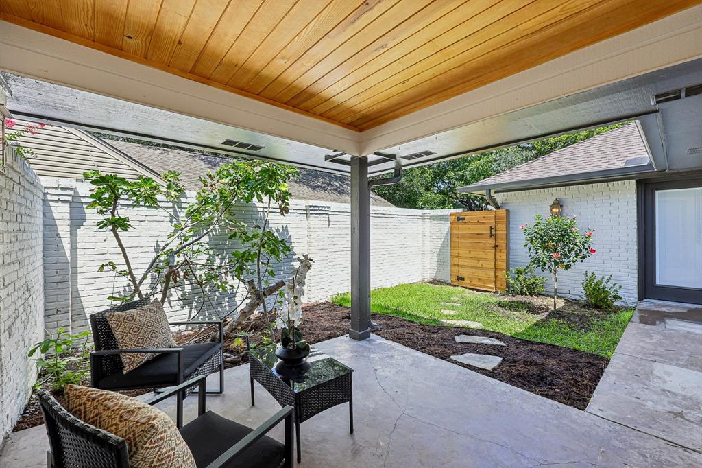 6707 Rolling Vista Drive Property Photo 33