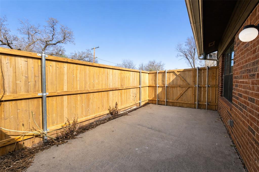 1122 Millview Drive 1202 Property Photo 9