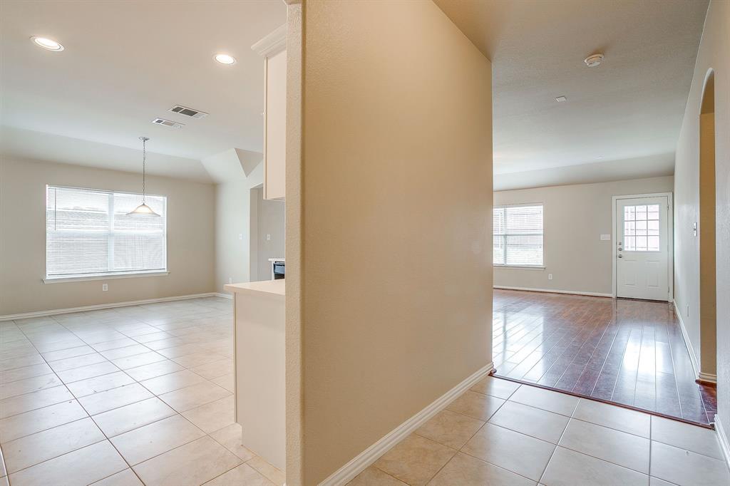 3612 Applewood Road Property Photo 6