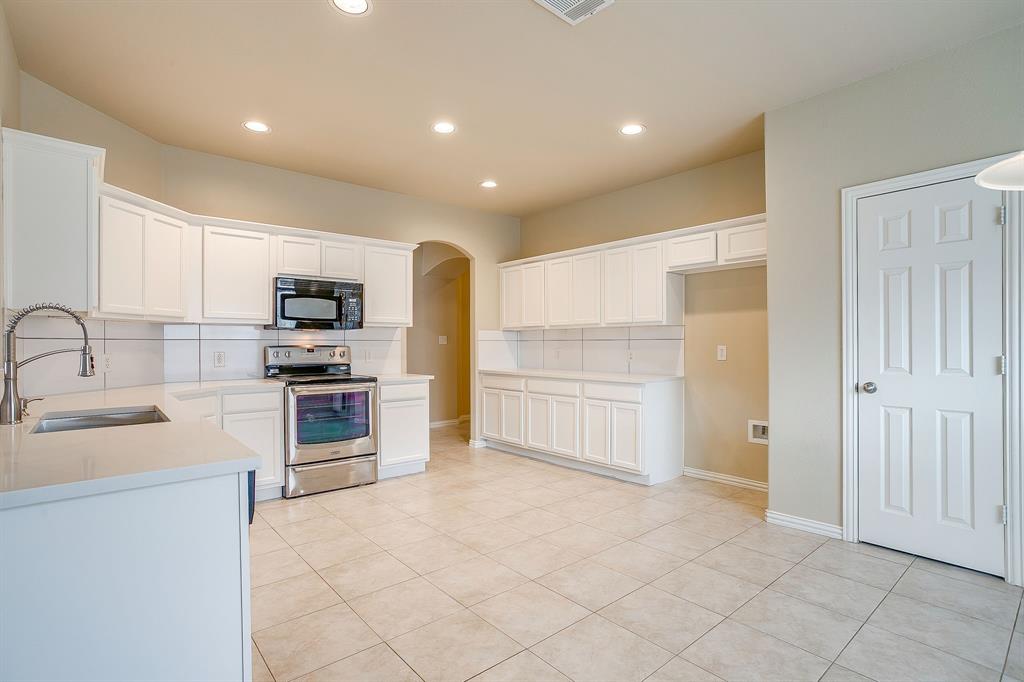 3612 Applewood Road Property Photo 13