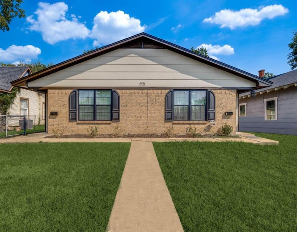 1721 W Walker Street Property Photo 1