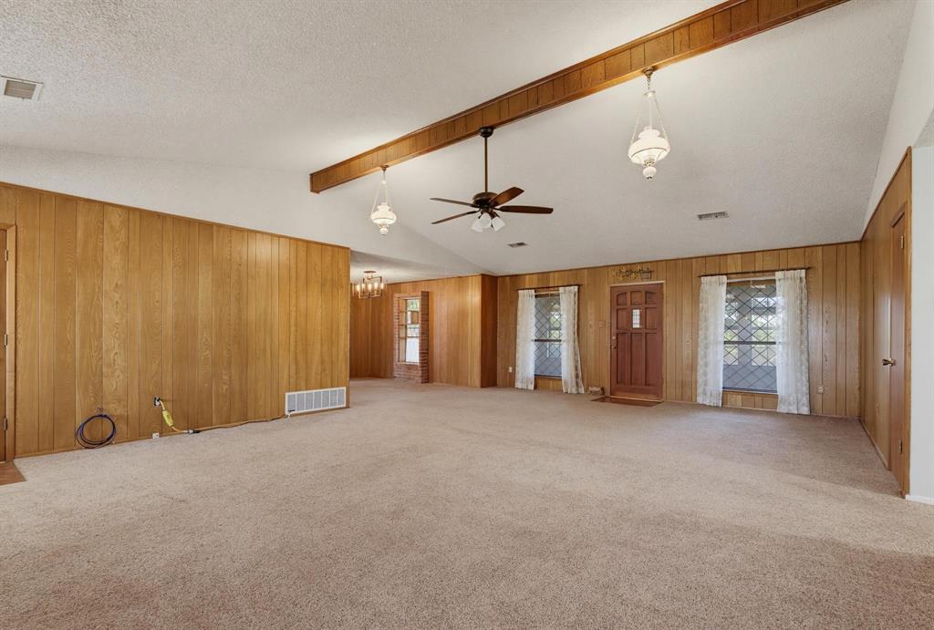 727 Key Lane Property Photo 10
