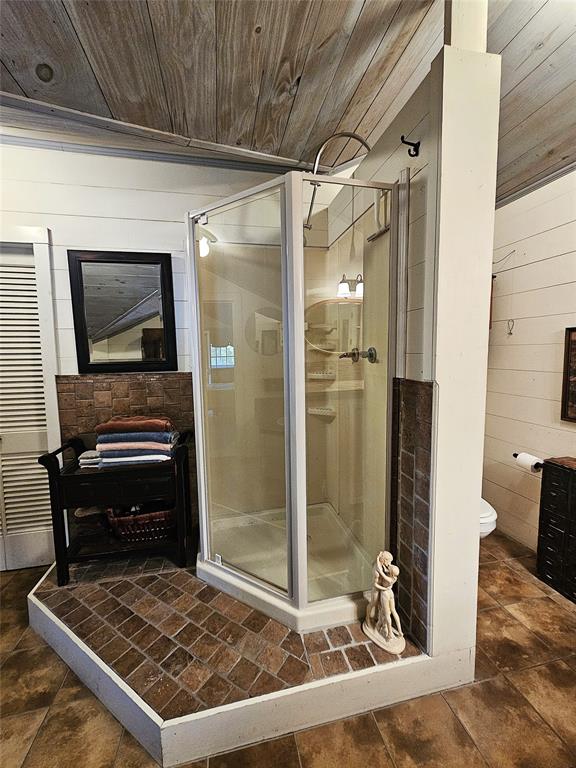 1105 Fm 39 Property Photo 15