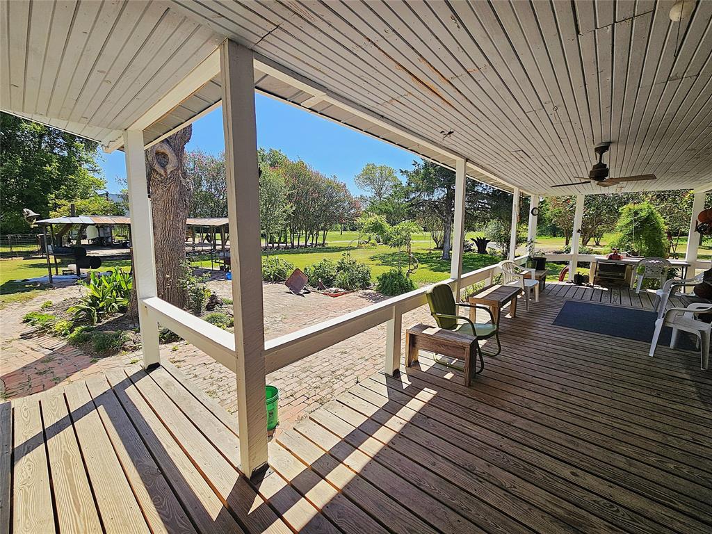 1105 Fm 39 Property Photo 24