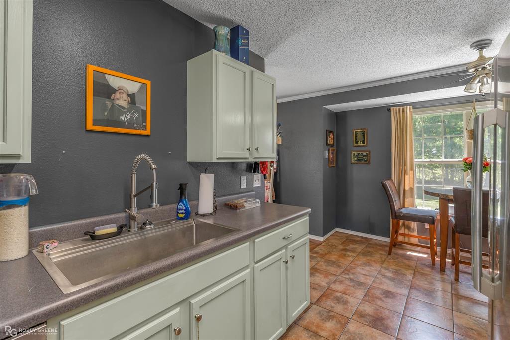 7465 Pinebrook Road Property Photo 4