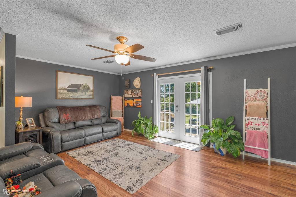 7465 Pinebrook Road Property Photo 11