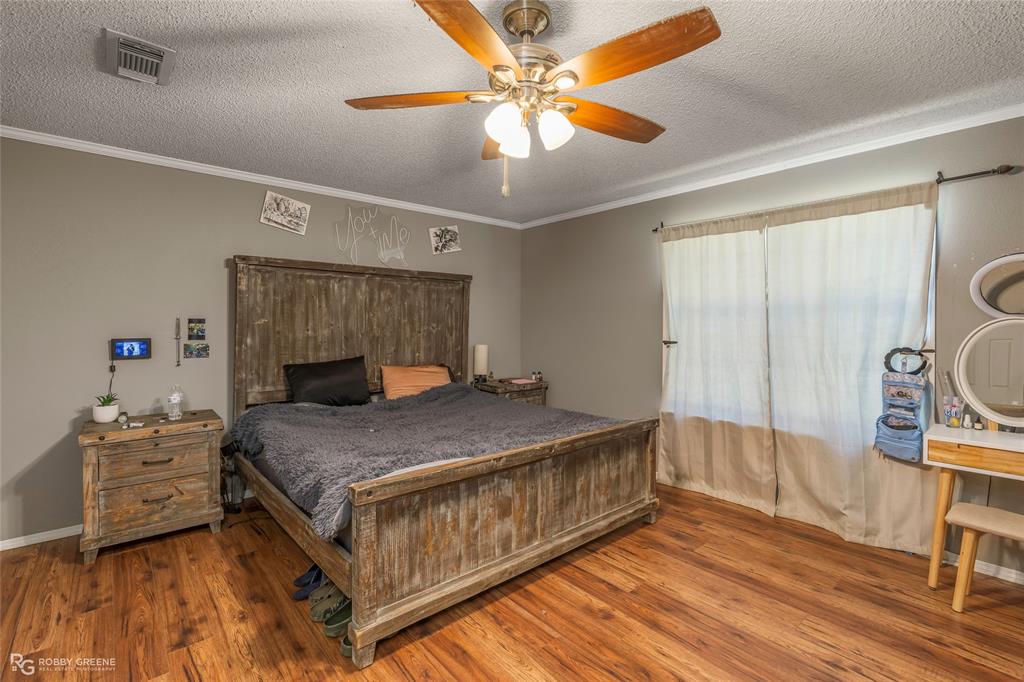 7465 Pinebrook Road Property Photo 14