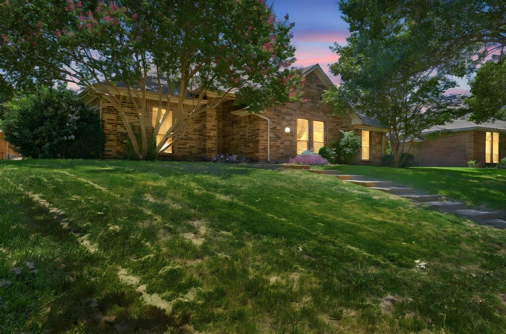 4405 Bentley Drive